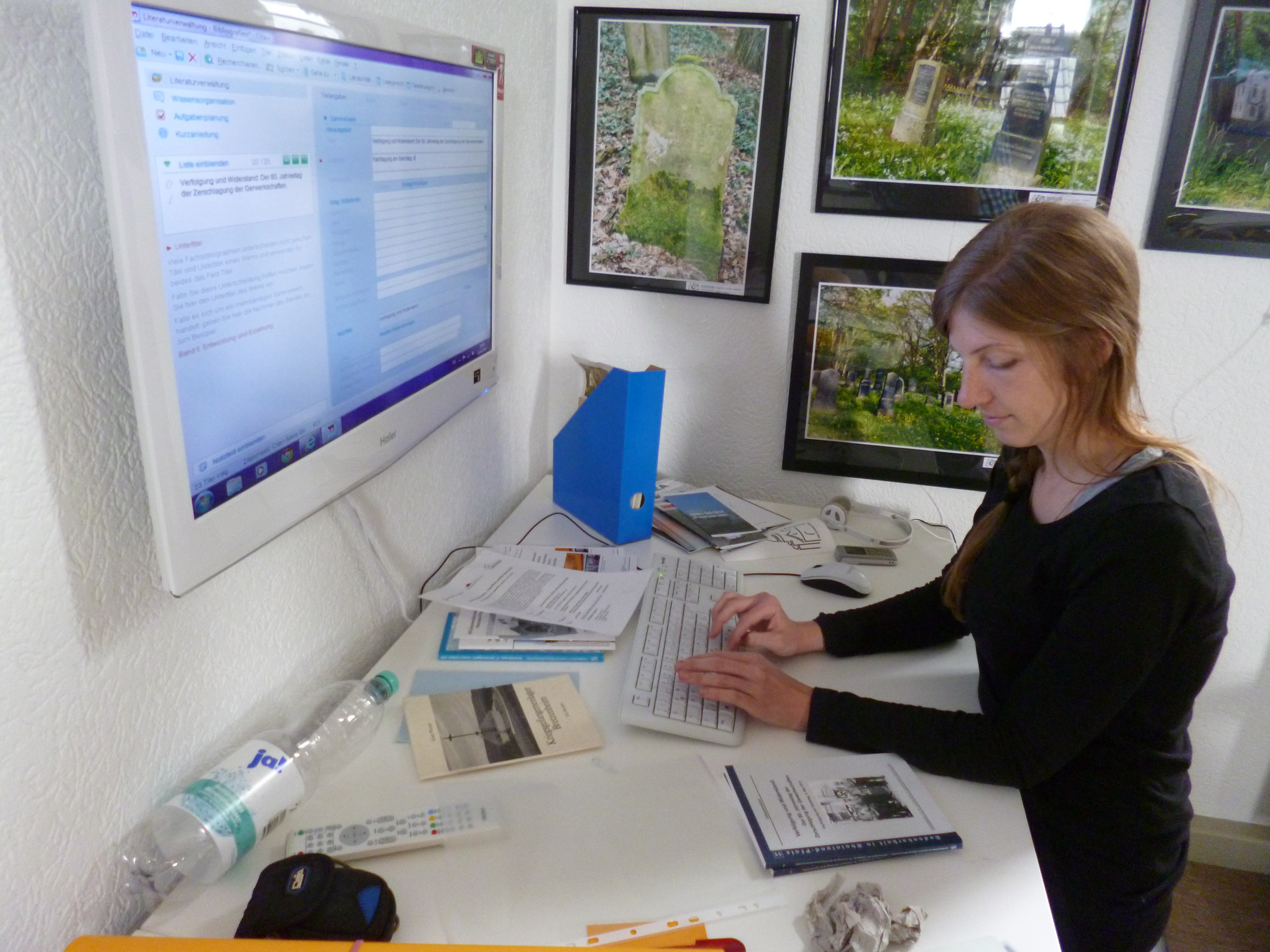 Der letzte Schliff: Carolin Manns vervollständigt die Bibliothek