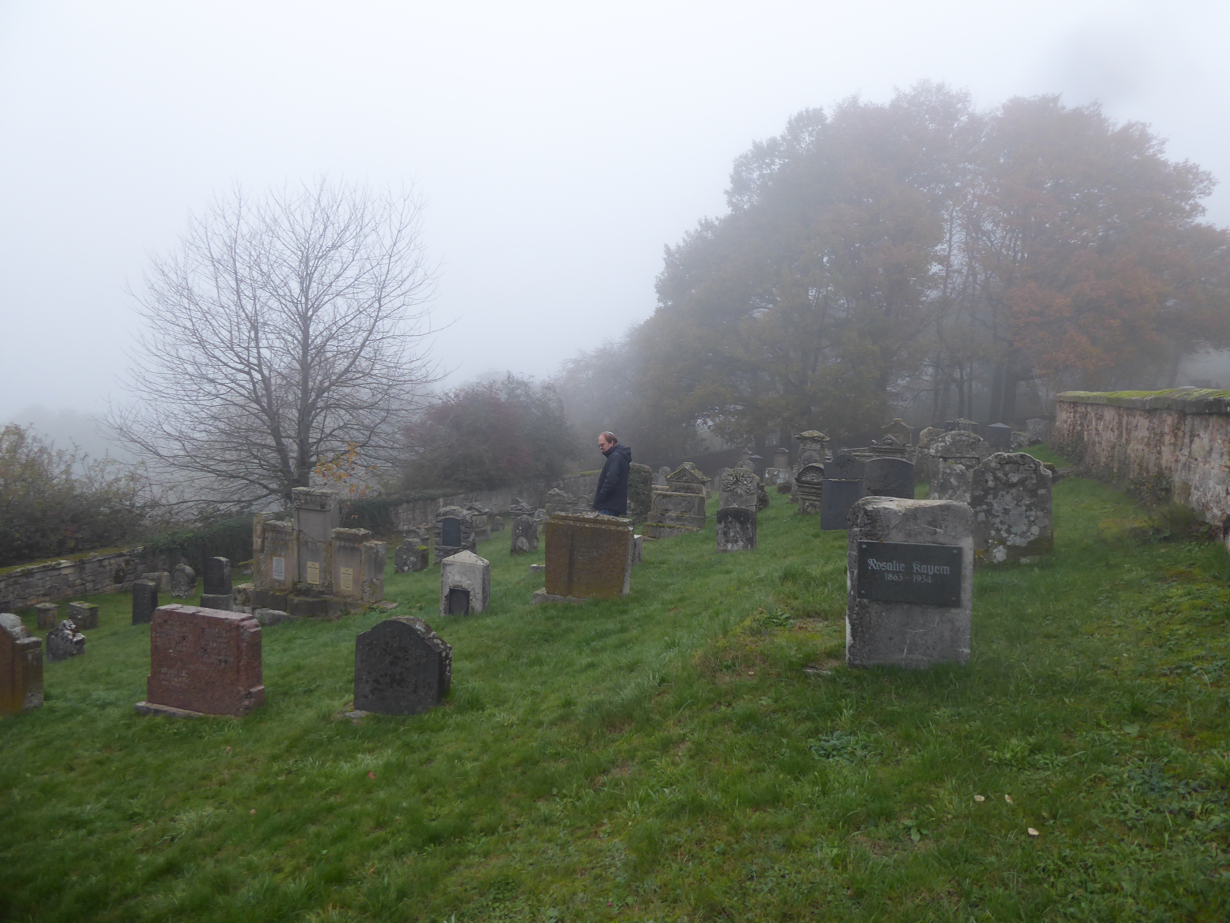 Einer der über 400 jüdischen Friedhöfe in Rheinland-Pfalz: Steinbach am Glan