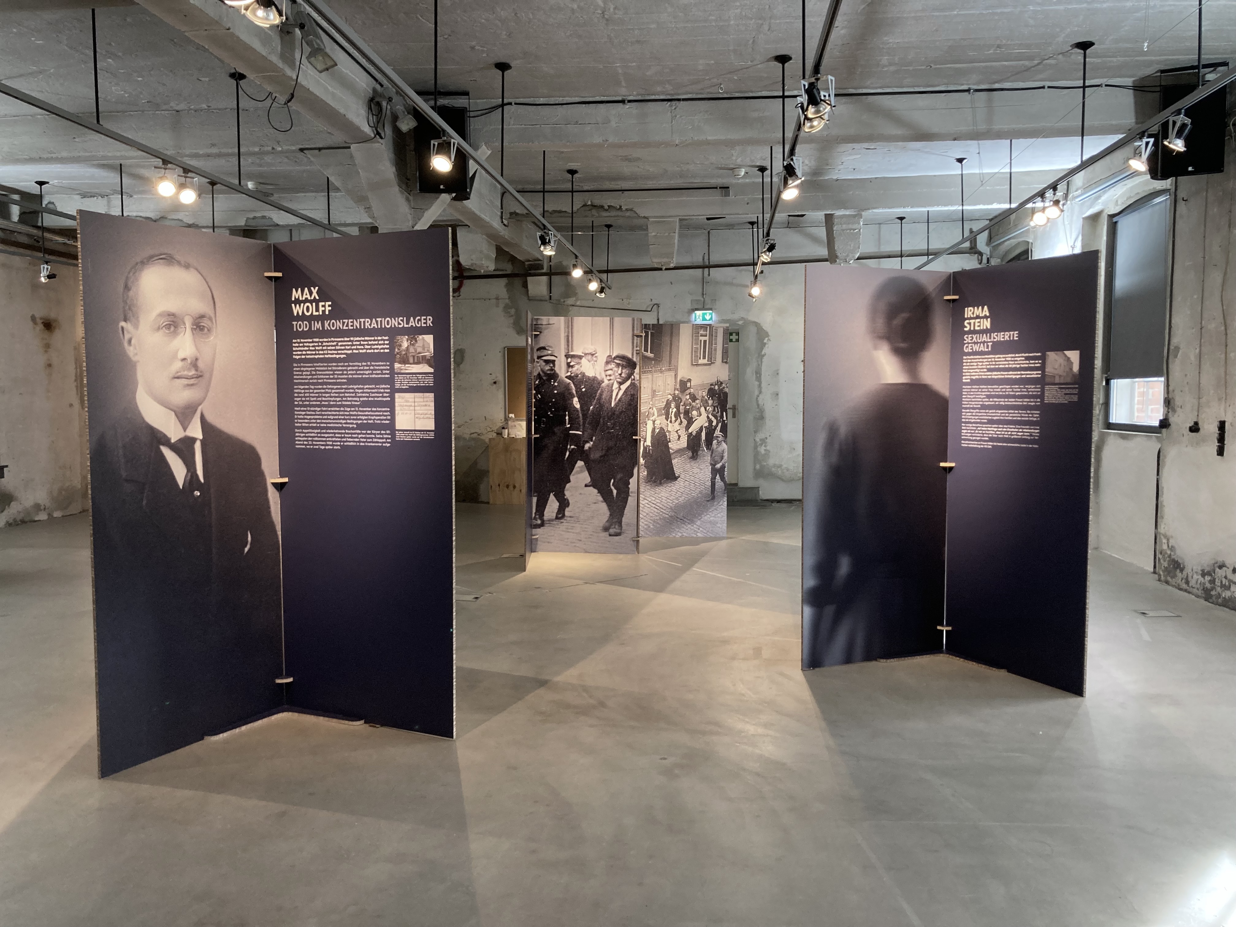 Blick in die Ausstellung