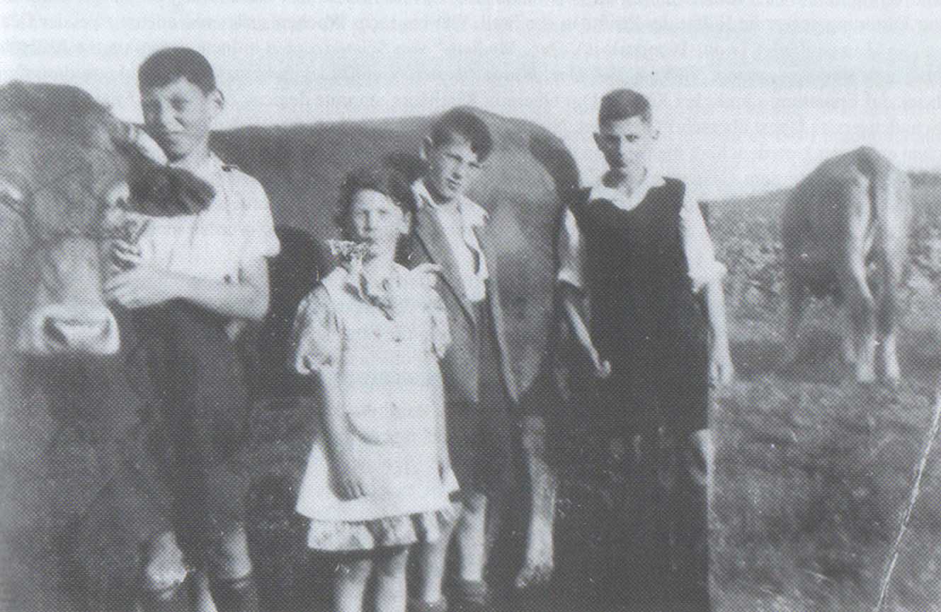 V.l.: Paul, Marga und Rolf Mayer und Marcel Baum 1937